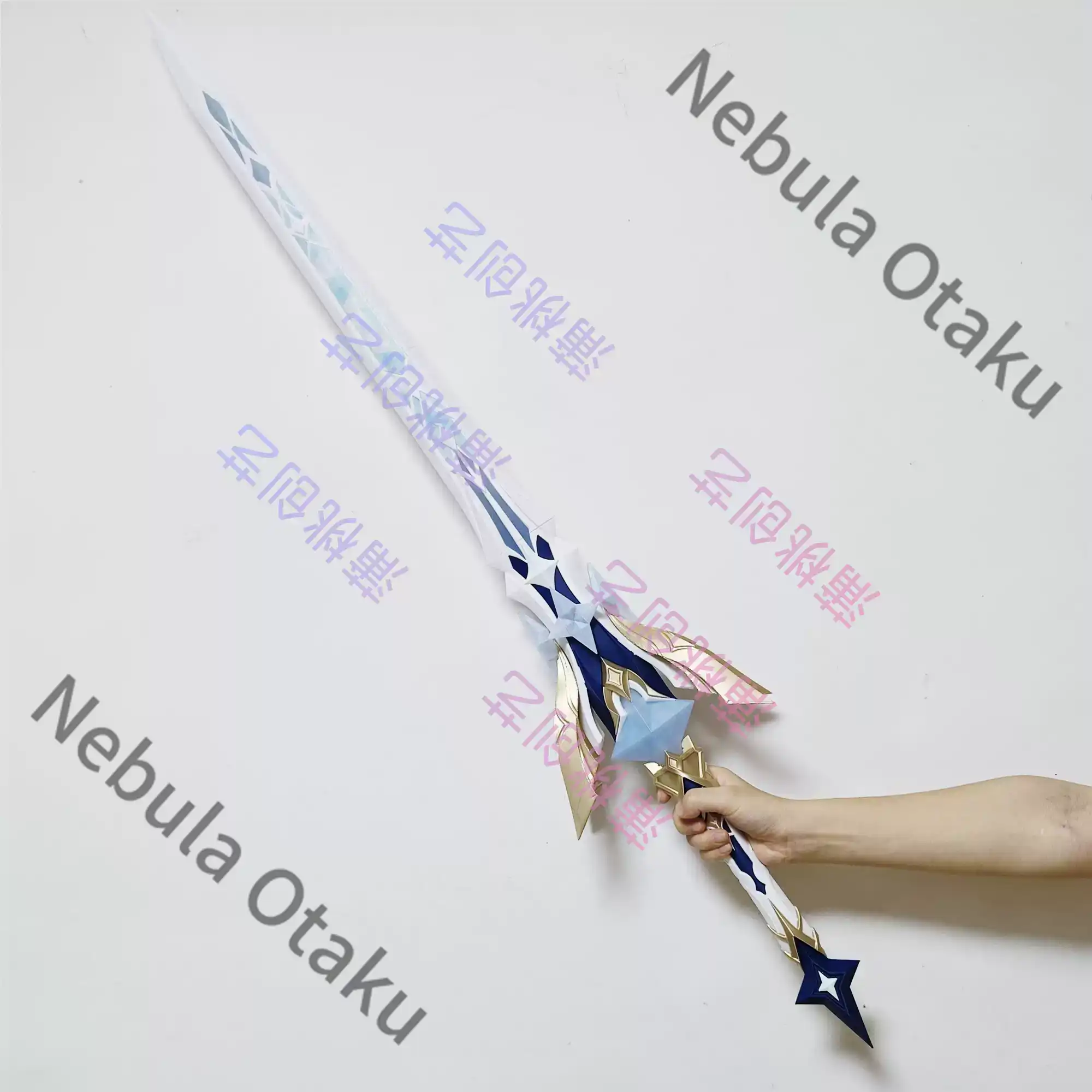 Genshin Impact Aether Lumine C - đánh giá và giá Cosplay Anime Expo